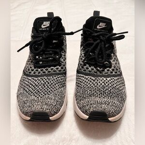 Nike Air Max Thea - Flyknit